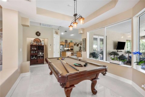 House in Dade City, Florida 4 bedrooms, 350.15 sq.m. № 1624737 - photo 15