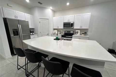 Touwnhouse à louer à Kissimmee, Floride: 3 chambres, 150.13 m2 № 1581275 - photo 4