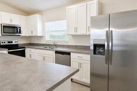 Casa en venta en Clermont, Florida, 3 dormitorios, 140.38 m2 № 2199244 - foto 11