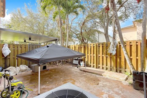 Купить виллу или дом в Хомстед, Флорида 3 спальни, 151.24м2, № 1985556 - фото 19