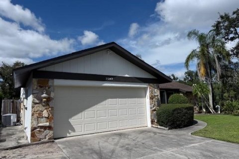 Casa en alquiler en Sarasota, Florida, 3 dormitorios, 145.39 m2 № 1899594 - foto 1