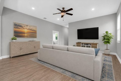 Casa en venta en Saint Petersburg, Florida, 4 dormitorios, 172.24 m2 № 2150914 - foto 10