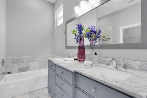 Casa en venta en Saint Petersburg, Florida, 4 dormitorios, 172.24 m2 № 2150914 - foto 24