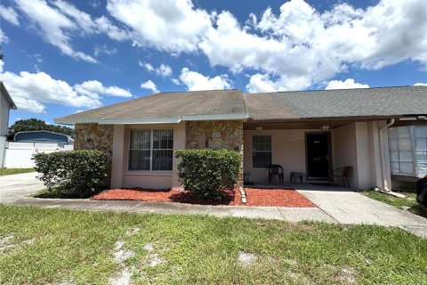 Apartamento en alquiler en Tampa, Florida, 3 dormitorios, 119.57 m2 № 1885806 - foto 1