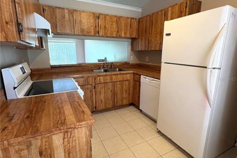 Apartamento en alquiler en Tampa, Florida, 3 dormitorios, 119.57 m2 № 1885806 - foto 2