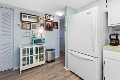 Condominio en alquiler en Port Charlotte, Florida, 2 dormitorios, 83.52 m2 № 1745371 - foto 14