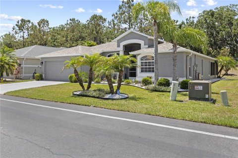 House in San Antonio, Florida 3 bedrooms, 175.77 sq.m. № 1658321 - photo 26