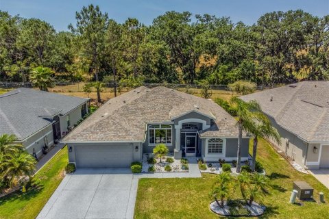 House in San Antonio, Florida 3 bedrooms, 175.77 sq.m. № 1658321 - photo 1
