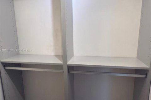 Copropriété à louer à Miami Beach, Floride: 1 chambre, 97.64 m2 № 1960394 - photo 15