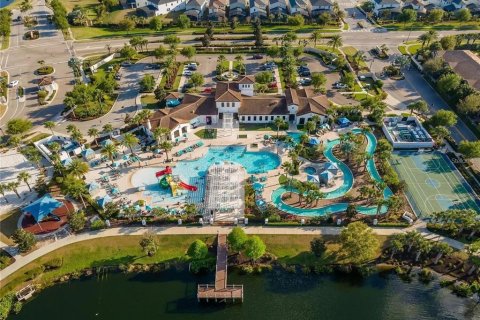 Adosado en venta en Kissimmee, Florida, 5 dormitorios, 210.24 m2 № 2106127 - foto 28