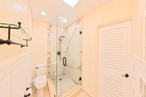 House in Boynton Beach, Florida 1 bedroom, 56.39 sq.m. № 2265628 - photo 20