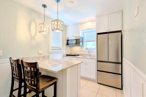 House in Boynton Beach, Florida 1 bedroom, 56.39 sq.m. № 2265628 - photo 14