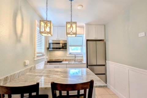 House in Boynton Beach, Florida 1 bedroom, 56.39 sq.m. № 2265628 - photo 12