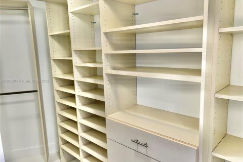 Copropriété à vendre à Fort Lauderdale, Floride: 3 chambres, 183.67 m2 № 1927793 - photo 23