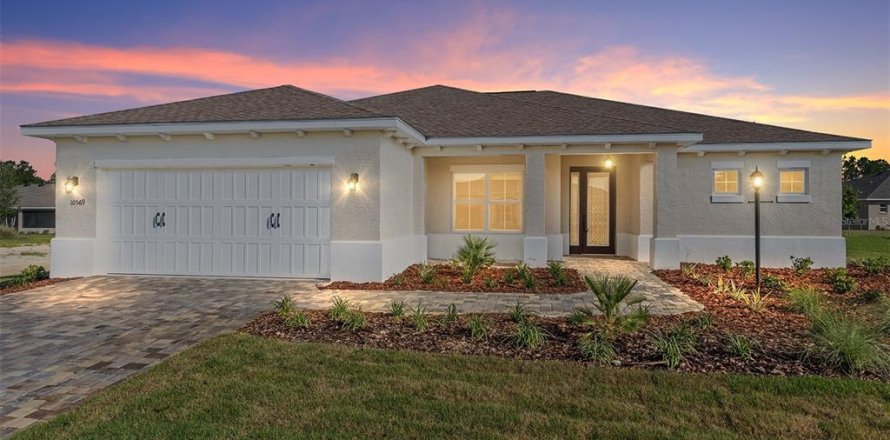 House in Ocala, Florida 2 bedrooms, 159.61 sq.m. № 1742807