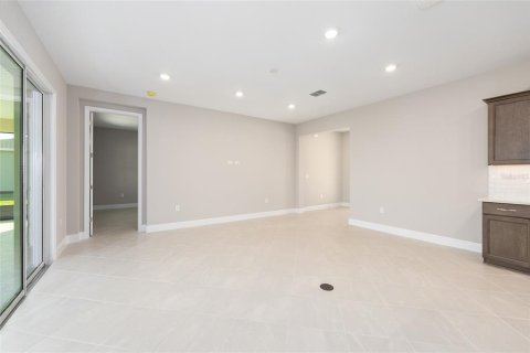 House in Ocala, Florida 2 bedrooms, 159.61 sq.m. № 1742807 - photo 12
