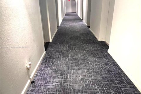 Condominio en alquiler en Lauderhill, Florida, 1 dormitorio, 86.21 m2 № 1941416 - foto 4