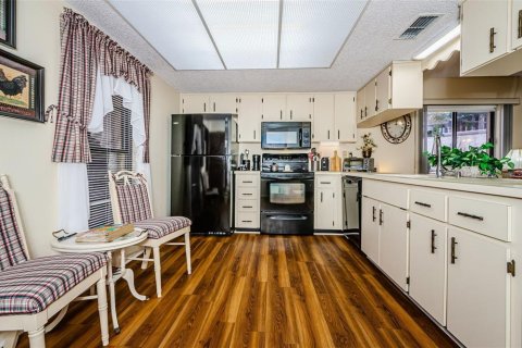 Condo in Hudson, Florida, 2 bedrooms  № 1732586 - photo 9