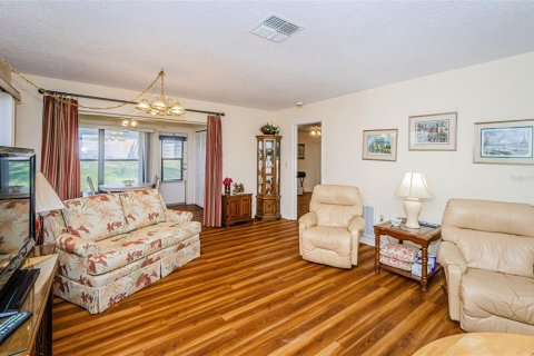 Condo in Hudson, Florida, 2 bedrooms  № 1732586 - photo 19