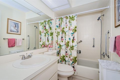Condo in Hudson, Florida, 2 bedrooms  № 1732586 - photo 27