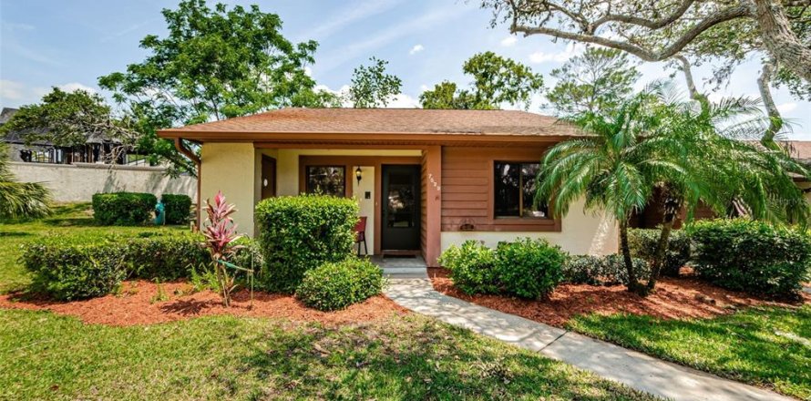 Condo in Hudson, Florida, 2 bedrooms № 1732586