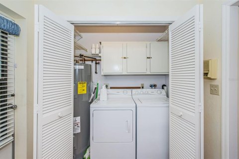 Condo in Hudson, Florida, 2 bedrooms  № 1732586 - photo 30