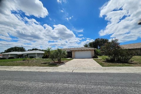 Villa ou maison à vendre à Sun City Center, Floride: 2 chambres, 143.53 m2 № 2233694 - photo 2