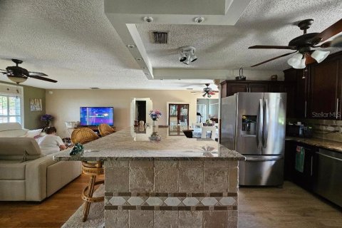 Villa ou maison à vendre à Sun City Center, Floride: 2 chambres, 143.53 m2 № 2233694 - photo 17