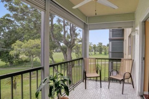 Снять в аренду кондоминиум в Лодерхилл, Флорида 2 спальни, 104.98м2, № 2023327 - фото 12