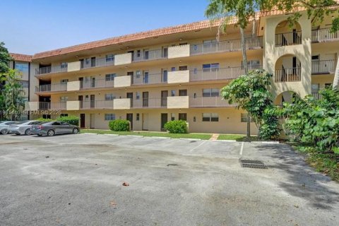 Снять в аренду кондоминиум в Лодерхилл, Флорида 2 спальни, 104.98м2, № 2023327 - фото 2