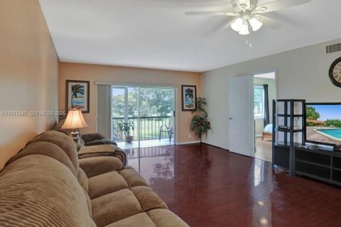 Снять в аренду кондоминиум в Лодерхилл, Флорида 2 спальни, 104.98м2, № 2023327 - фото 8