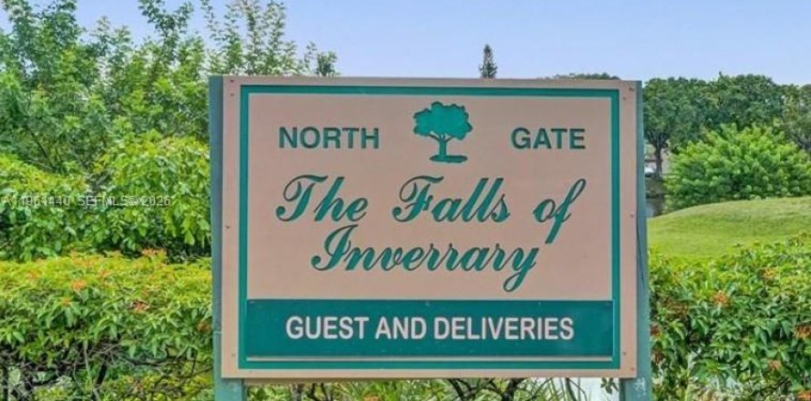 Кондоминиум с 2 спальнями в Лодерхилл, Флорида № 2023327