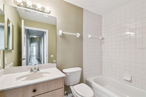 Casa en venta en Tarpon Springs, Florida, 4 dormitorios, 211.26 m2 № 1732900 - foto 27