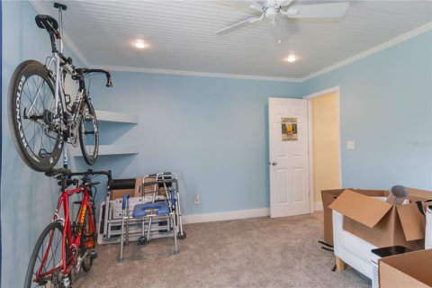 House in Merrit Island, Florida 4 bedrooms, 206.8 sq.m. № 1793655 - photo 26