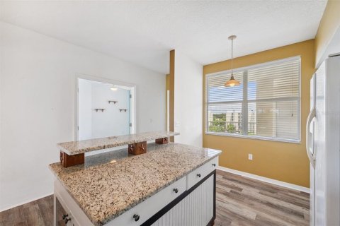 Condo in Largo, Florida, 3 bedrooms  № 1821450 - photo 22