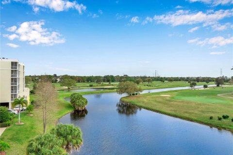 Condo in Largo, Florida, 3 bedrooms  № 1821450 - photo 3