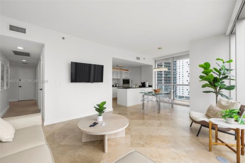 Condo in Miami, Florida, 2 bedrooms  № 2152904 - photo 5