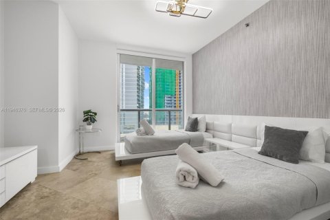 Condo in Miami, Florida, 2 bedrooms  № 2152904 - photo 23