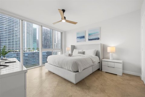 Condo in Miami, Florida, 2 bedrooms  № 2152904 - photo 12