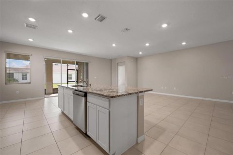 House in Bradenton, Florida 3 bedrooms, 171.31 sq.m. № 2158015 - photo 26