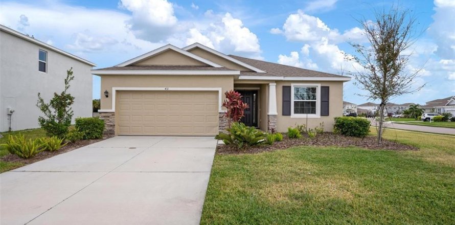 House in Bradenton, Florida 3 bedrooms, 171.31 sq.m. № 2158015