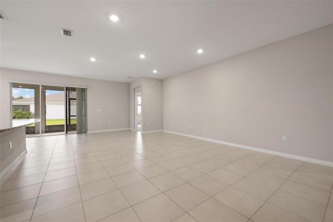 House in Bradenton, Florida 3 bedrooms, 171.31 sq.m. № 2158015 - photo 8