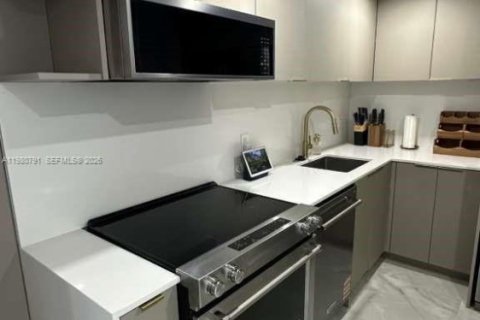 Купить кондоминиум в Авентура, Флорида 5 комнат, 93.92м2, № 2046879 - фото 8