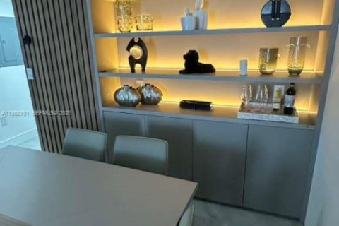 Купить кондоминиум в Авентура, Флорида 5 комнат, 93.92м2, № 2046879 - фото 30