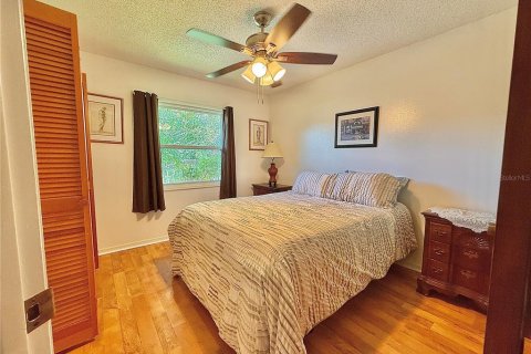 House in Kissimmee, Florida 4 bedrooms, 188.96 sq.m. № 1848485 - photo 10