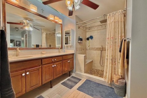 House in Kissimmee, Florida 4 bedrooms, 188.96 sq.m. № 1848485 - photo 3