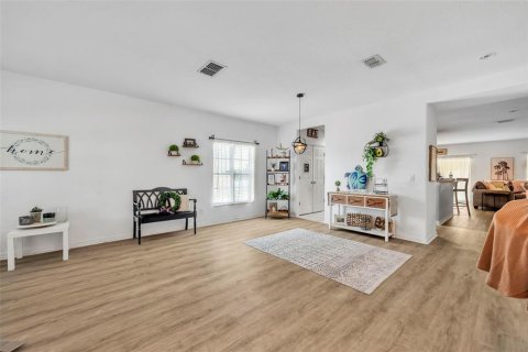 Купить виллу или дом в Клермон, Флорида 12 комнат, 306.39м2, № 1829177 - фото 5