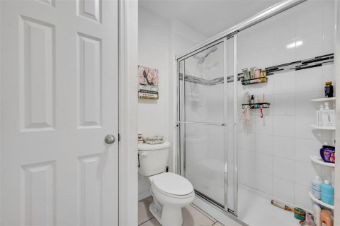 Купить виллу или дом в Клермон, Флорида 12 комнат, 306.39м2, № 1829177 - фото 24