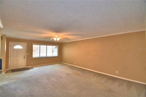 House in Winter Haven, Florida 3 bedrooms, 143.91 sq.m. № 2150725 - photo 14