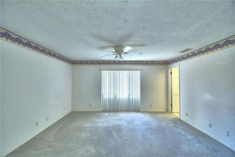 House in Winter Haven, Florida 3 bedrooms, 143.91 sq.m. № 2150725 - photo 24